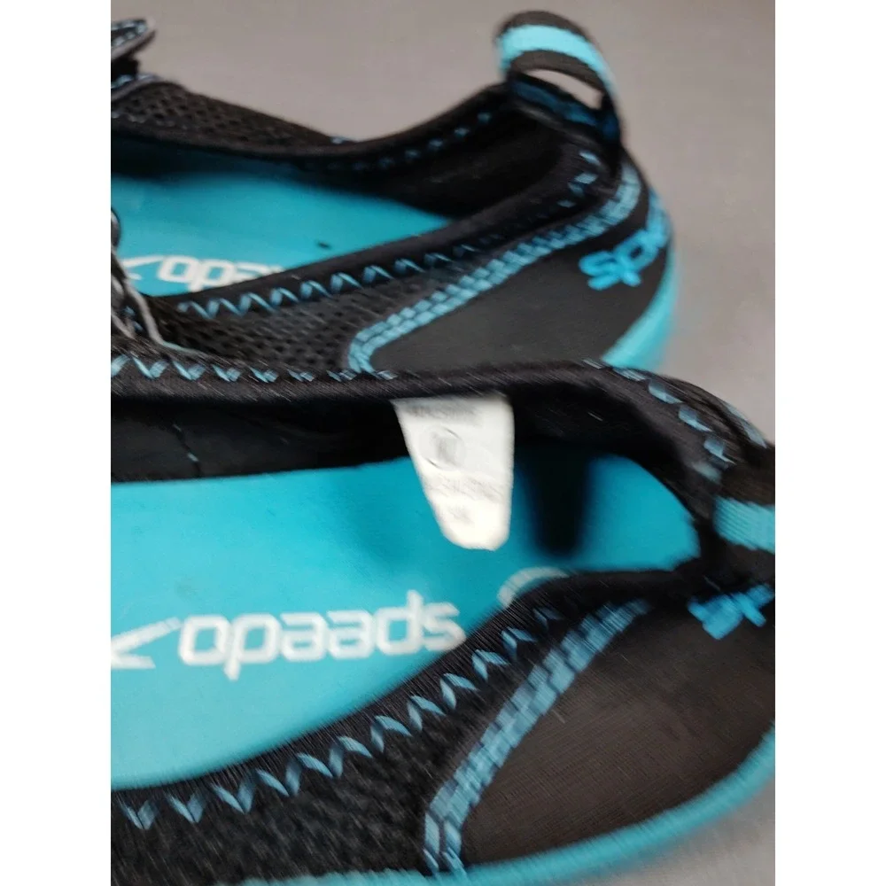 Speedo water shoes